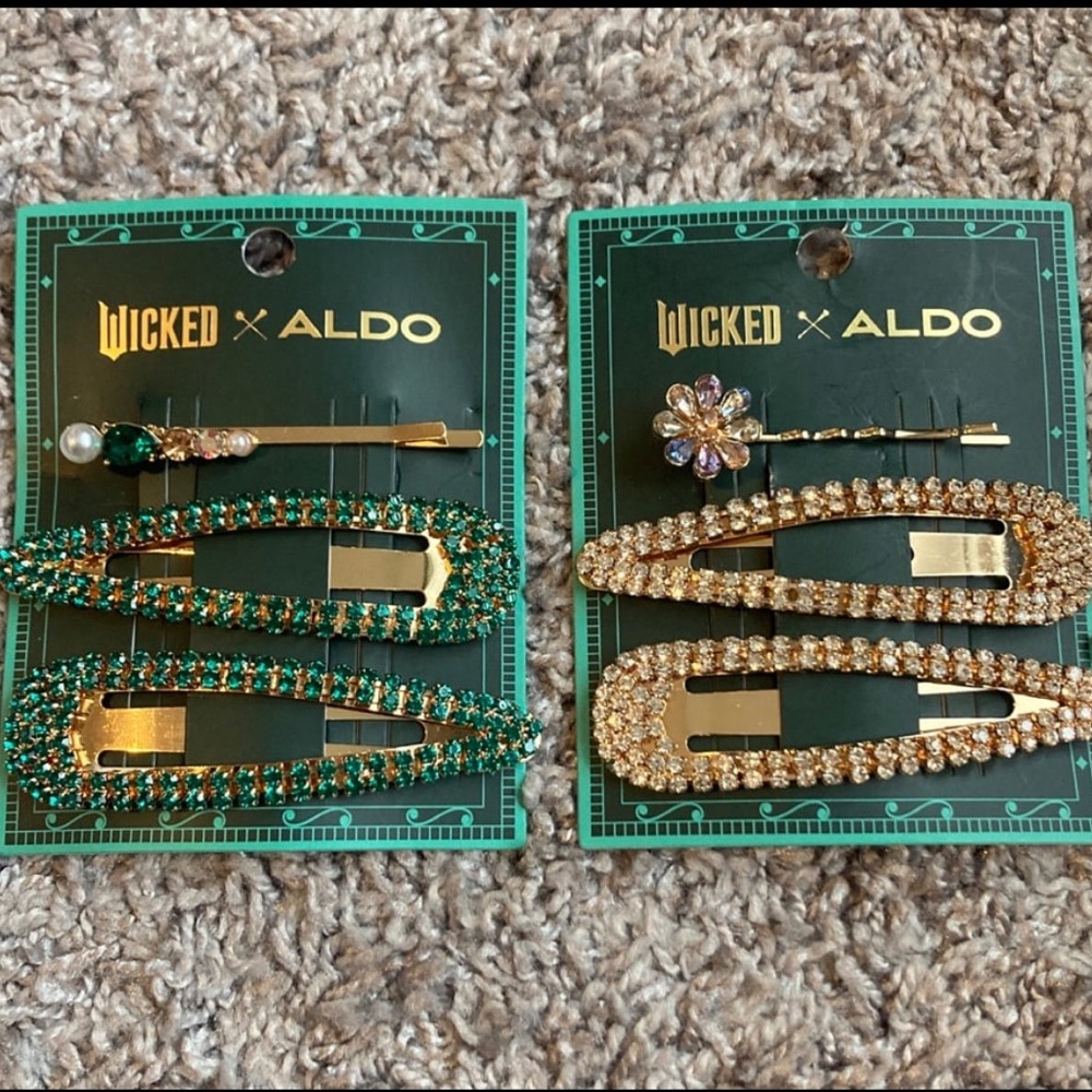 Wicked x ALDO Hair Accessories Set